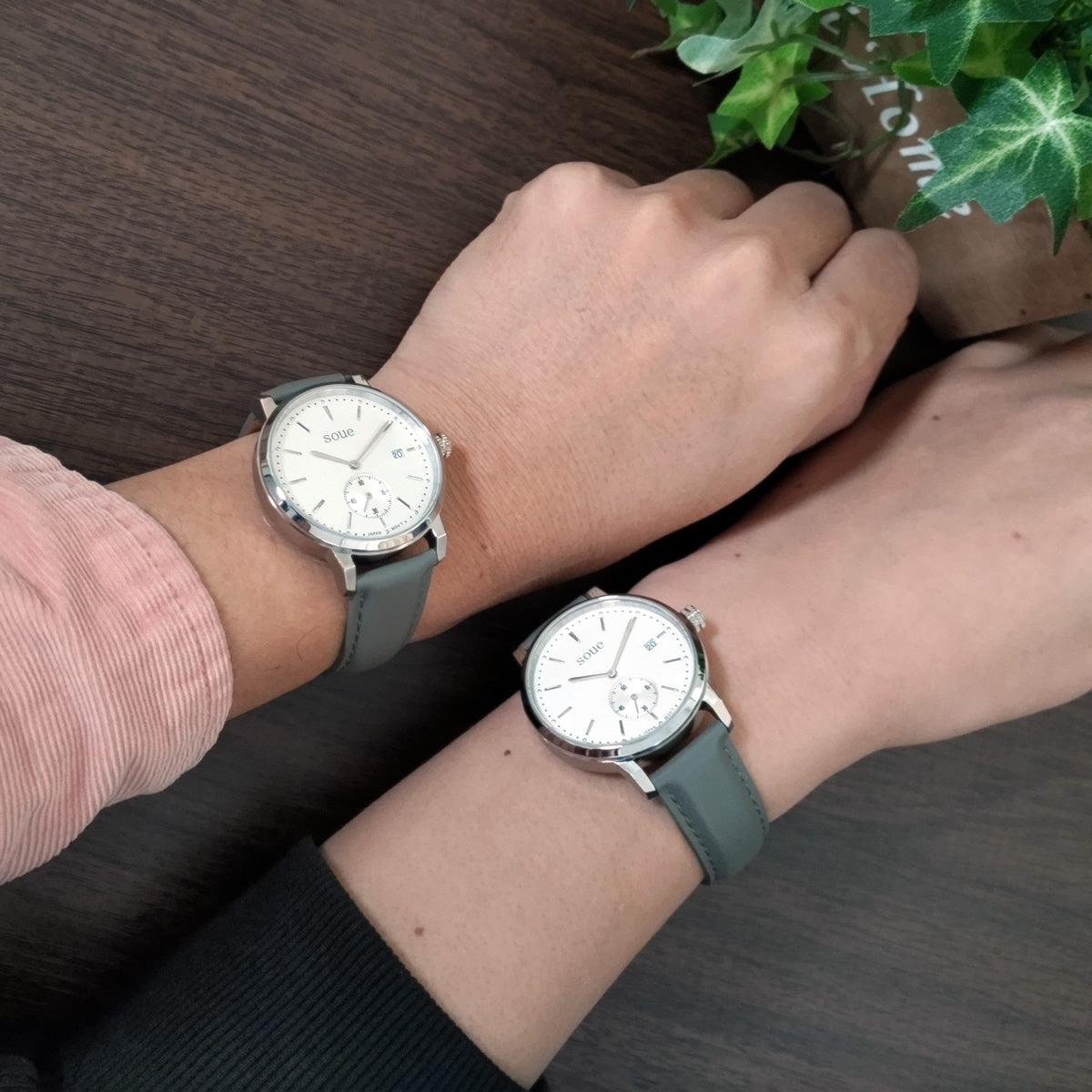 soue classics ペアウォッチ 革ベルト シルバー×グレー メンズ/レディース 38mmサイズ 腕時計